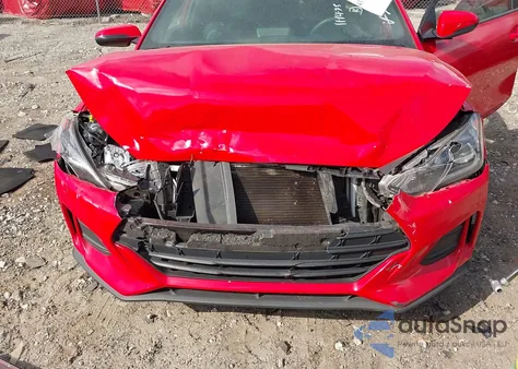 2020 Hyundai Veloster 2.0 z USA, uszkodzony, nr VIN KMHTG6AF3LU022002